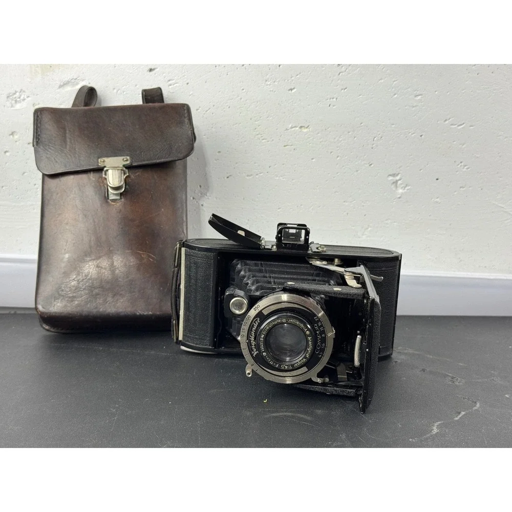 Vintage Voigtlander BESSA Folding‎ Camera Anastigmat 1:4.5 f=11cm Leather Case